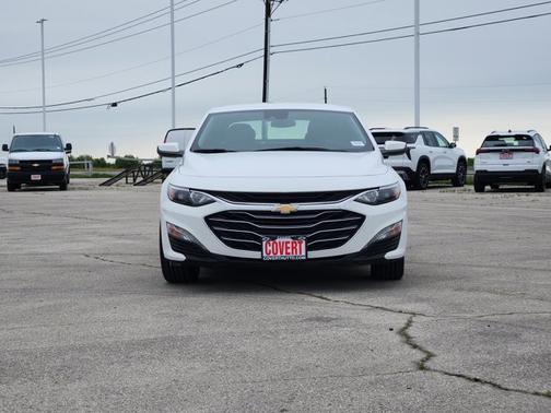Summit White 2024 Chevrolet Malibu LT