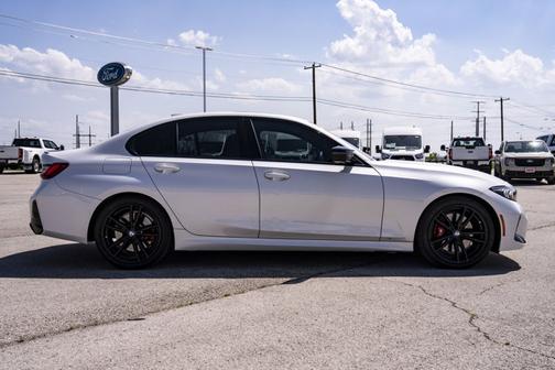2023 BMW M340 M340i