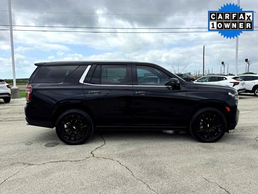 Black 2022 Chevrolet Tahoe High Country