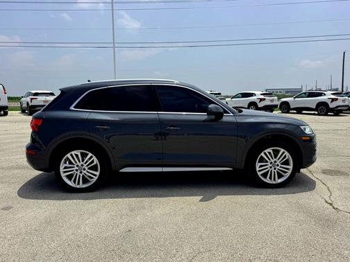 Gray 2019 Audi Q5 Premium Plus
