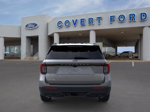 Carbonized Gray 2026 Ford Explorer Active