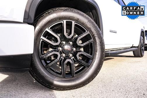 2022 GMC Sierra 1500 Limited Elevation