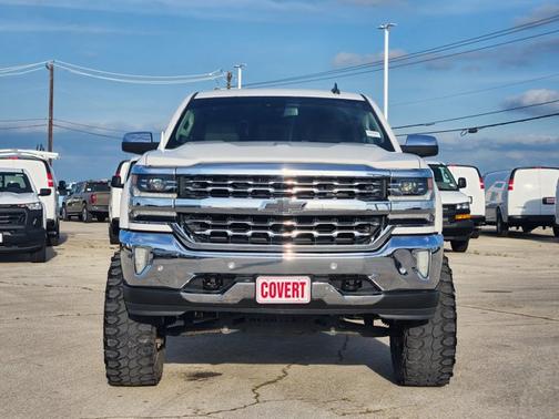 Iridescent Pearl Tricoat 2018 Chevrolet Silverado 1500 1LZ