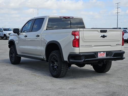 White Sands 2026 Chevrolet Silverado 1500 ZR2