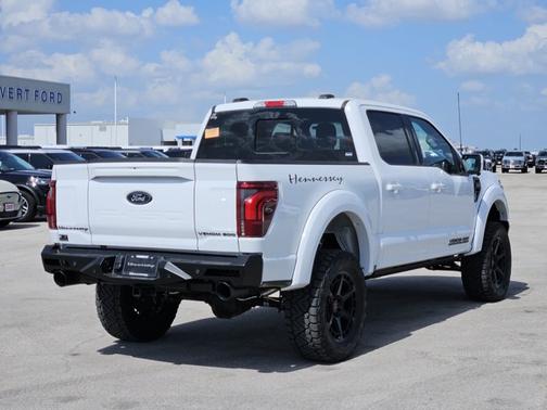 Oxford White 2026 Ford F-150 LARIAT