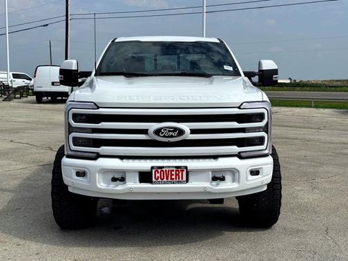 2026 Ford F-250 Platinum