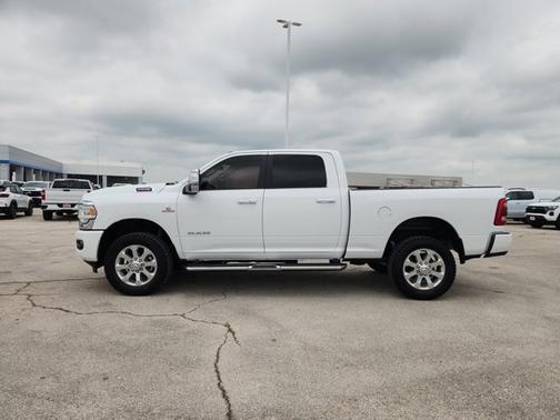 Bright White Clearcoat 2023 RAM 2500 Laramie