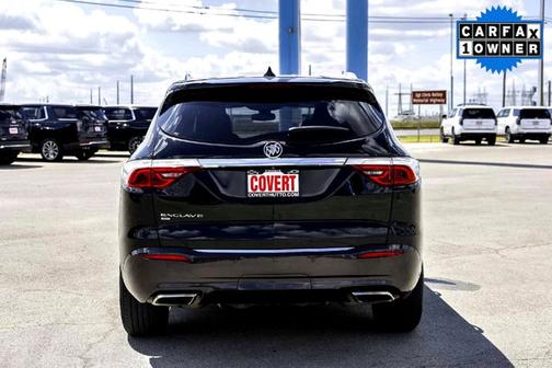 2022 Buick Enclave Essence