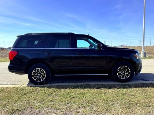 2022 Ford Expedition XLT