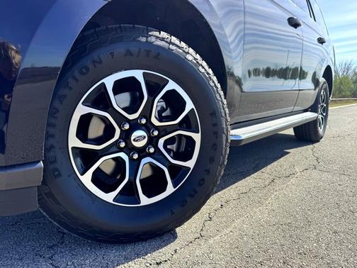 2022 Ford Expedition XLT