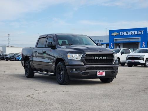 Granite Crystal Metallic Clearcoat 2020 RAM 1500 Tradesman