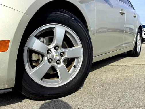 2015 Chevrolet Cruze 1LT