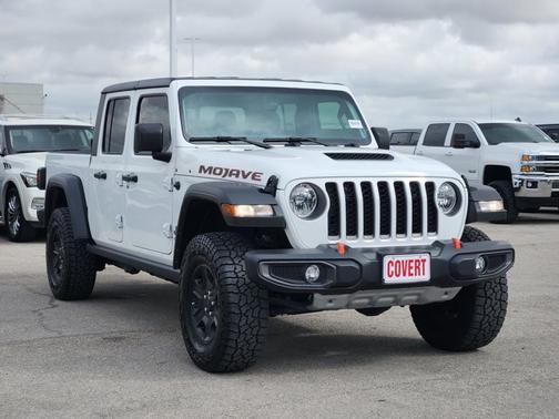 Bright White Clearcoat 2022 Jeep Gladiator Mojave