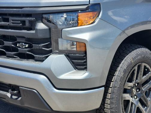 Sterling Gray Metallic 2026 Chevrolet Silverado 1500 Custom