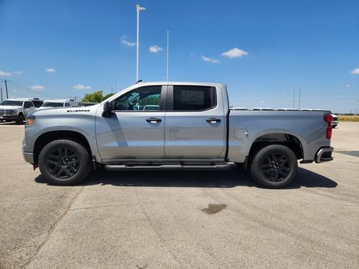 Sterling Gray Metallic 2026 Chevrolet Silverado 1500 Custom