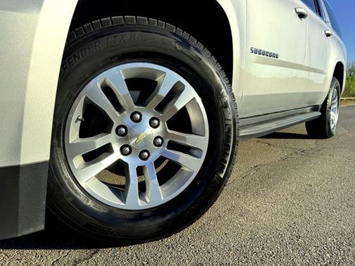 2020 Chevrolet Suburban LT