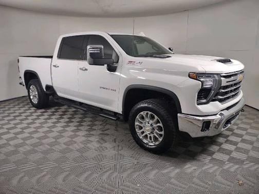 Summit White 2024 Chevrolet Silverado 2500 LTZ