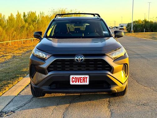 2020 Toyota RAV4 Hybrid LE