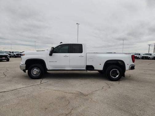 Summit White 2024 Chevrolet Silverado 3500 LT