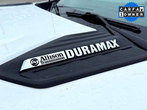 Summit White 2024 Chevrolet Silverado 2500 LTZ