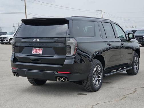 Black 2026 Chevrolet Suburban Z71