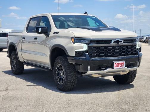White Sands 2026 Chevrolet Silverado 1500 ZR2