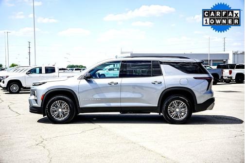 2025 Chevrolet Traverse FWD LT
