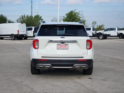 White 2020 Ford Explorer XLT
