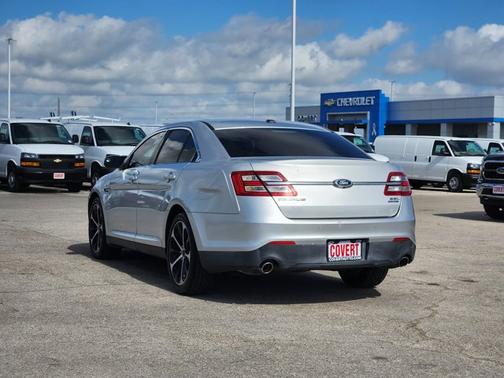 Silver 2014 Ford Taurus SEL