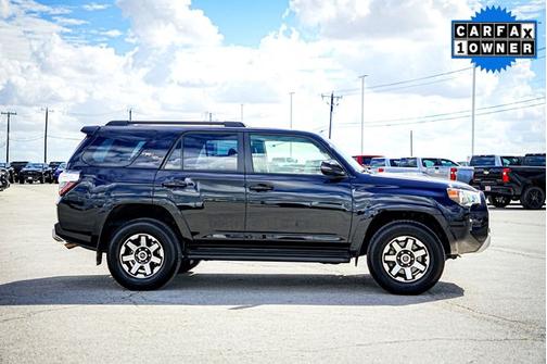 2024 Toyota 4Runner TRD Off Road