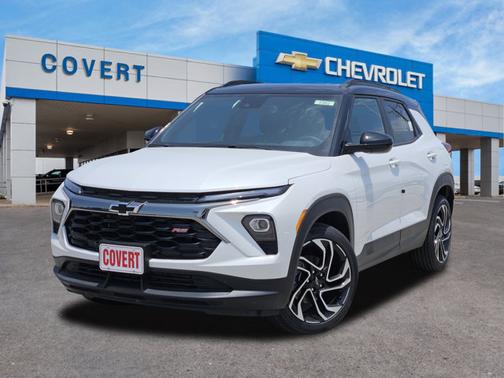 Iridescent Pearl Tricoat 2026 Chevrolet Trailblazer RS