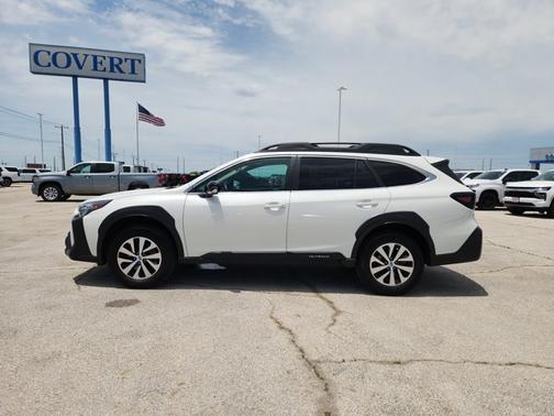 Crystal White Pearl 2024 Subaru Outback Premium
