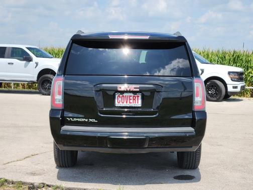 Onyx Black 2018 GMC Yukon XL SLT
