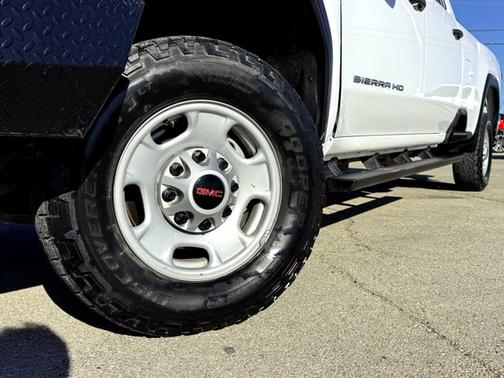 2024 GMC Sierra 2500 Pro