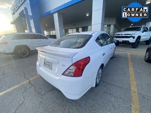 2018 Nissan Versa SV