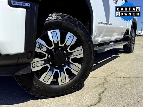 2024 GMC Sierra 2500 Denali