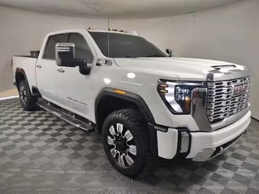2024 GMC Sierra 2500 Denali