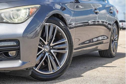 2014 INFINITI Q50 Sport