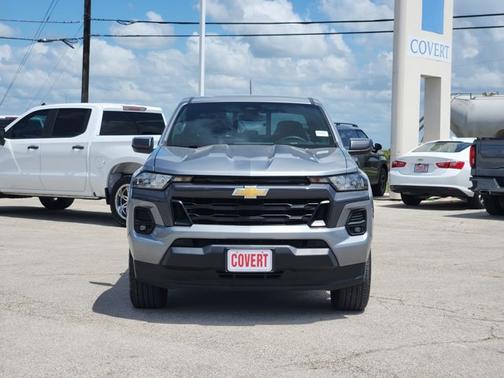 Sterling Gray Metallic 2023 Chevrolet Colorado 2WD LT