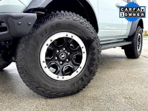 Cactus Gray 2022 Ford Bronco Outer Banks
