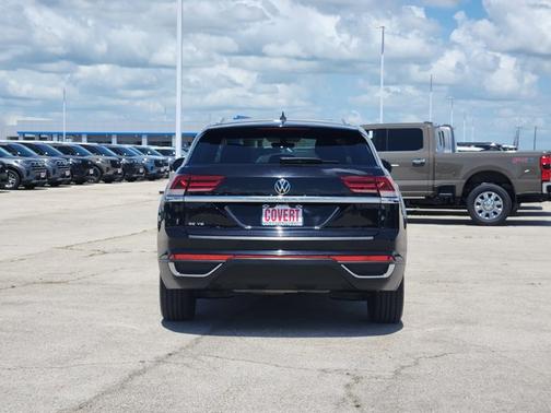 Black 2021 Volkswagen Atlas Cross Sport 3.6L V6 SE w/Technology