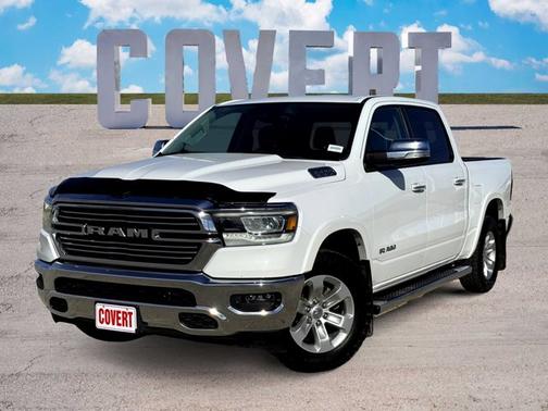Bright White Clearcoat 2022 RAM 1500 Laramie