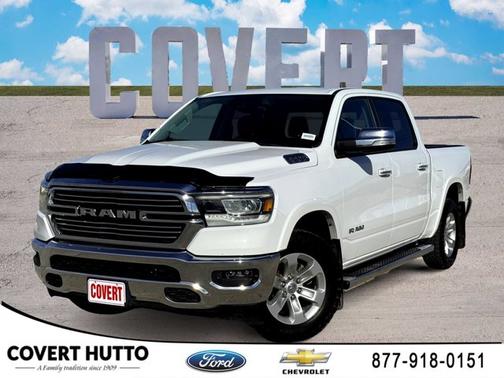 Bright White Clearcoat 2022 RAM 1500 Laramie