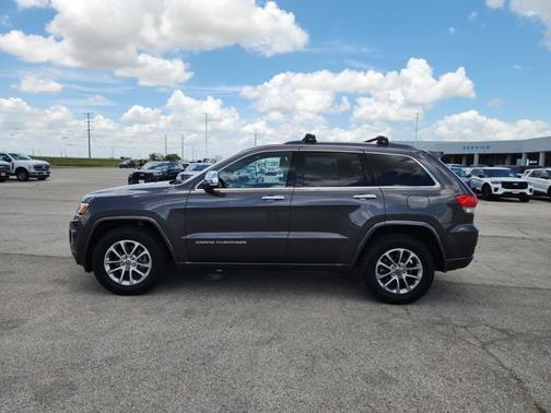 Granite Crystal Metallic Clearcoat 2016 Jeep Grand Cherokee Overland