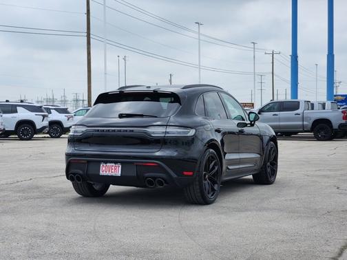 2026 Porsche Macan GTS