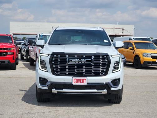 Glacier White Tricoat 2026 GMC Yukon XL Denali Ultimate