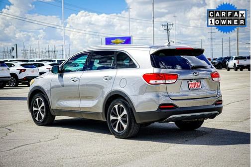 2016 Kia Sorento EX
