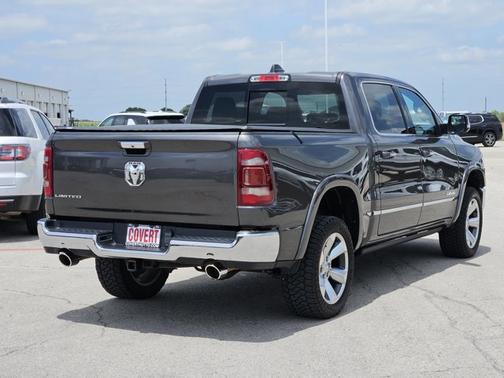 Granite Crystal Metallic Clearcoat 2022 RAM 1500 Limited
