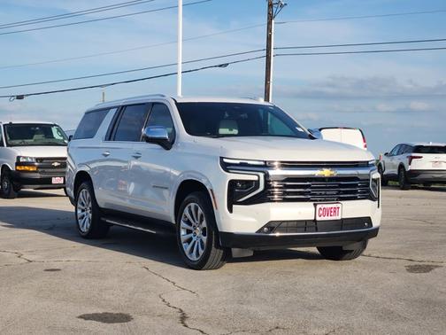 Iridescent Pearl Tricoat 2025 Chevrolet Suburban Premier