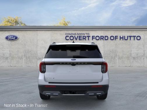 Space White Metallic 2026 Ford Explorer Active